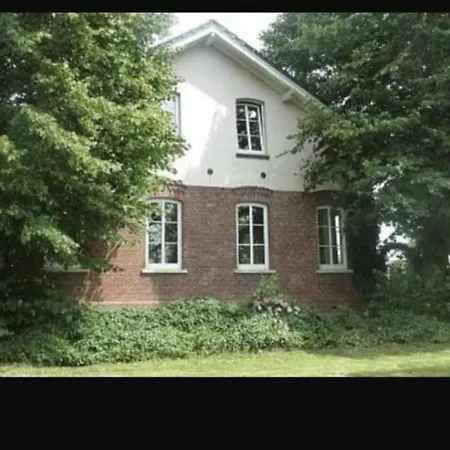 Altes Pastorenhaus Sankt Georgiwold Apartment